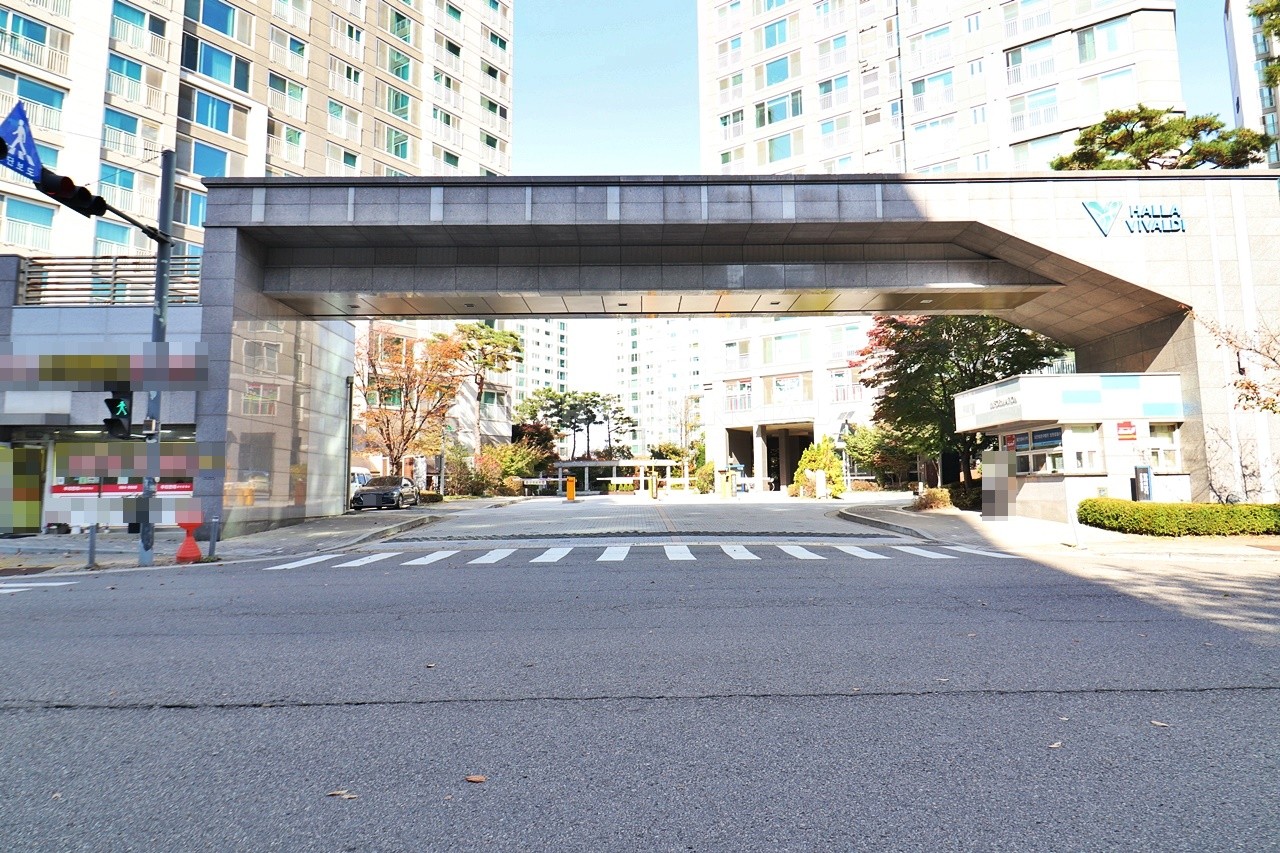 Building entrance with signage