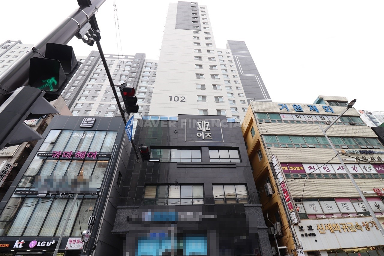 Building entrance with signage