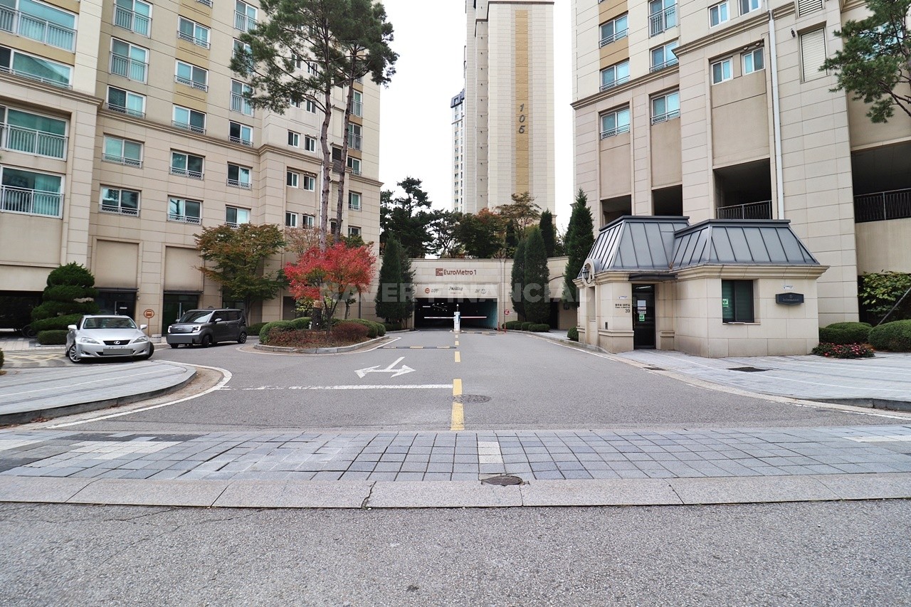 Building entrance with signage