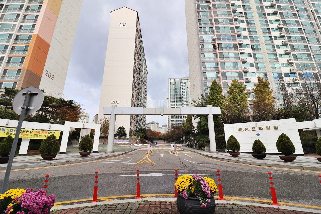 Building entrance with signage