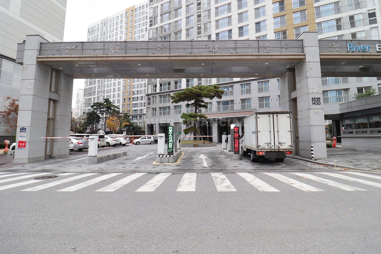 Building entrance with signage