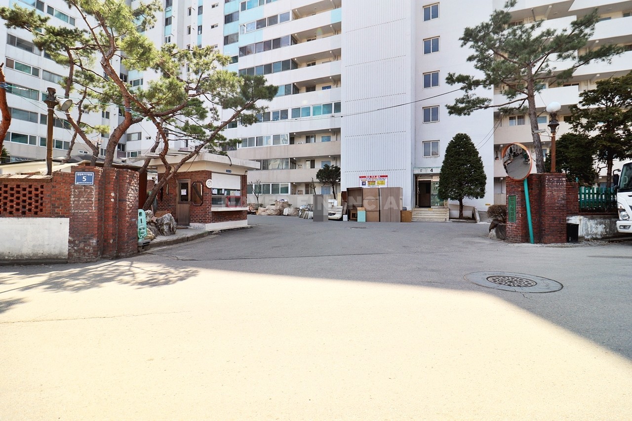Building entrance with signage