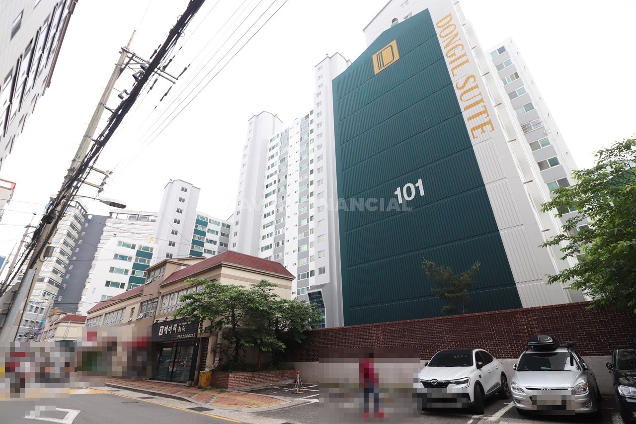 Building entrance with signage