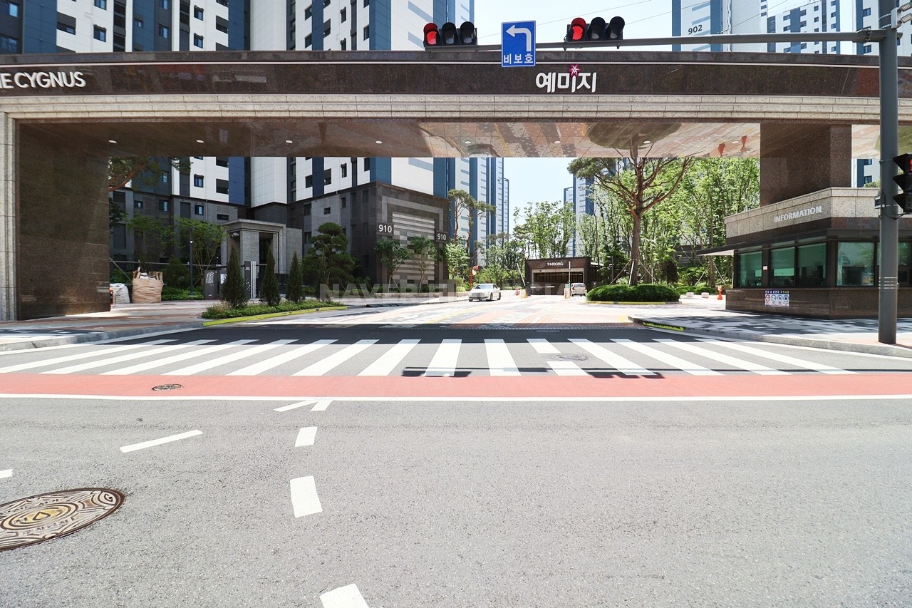 Building entrance with signage