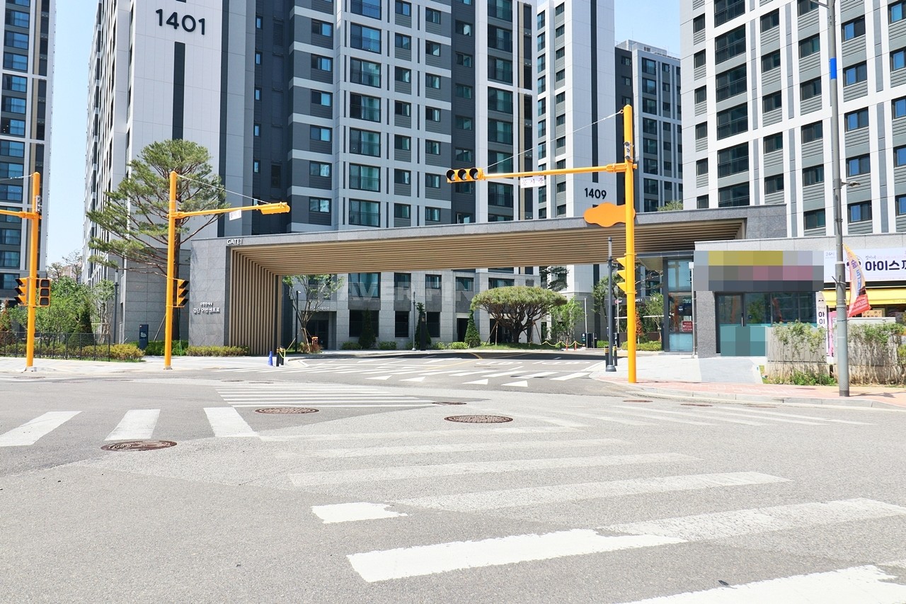 Building entrance with signage