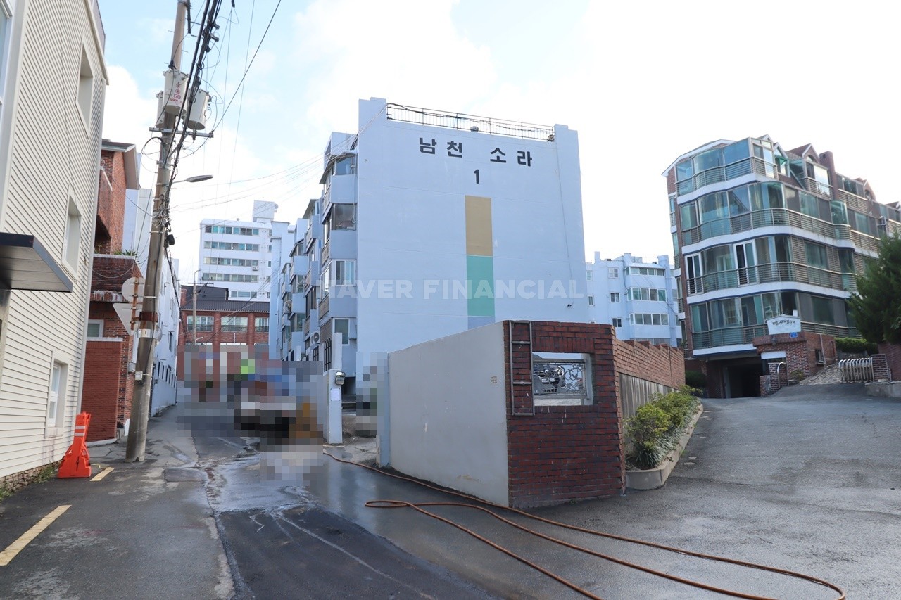 Building entrance with signage