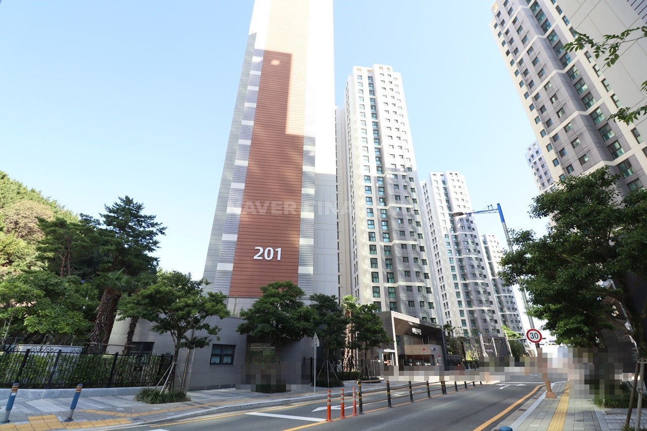 Building entrance with signage