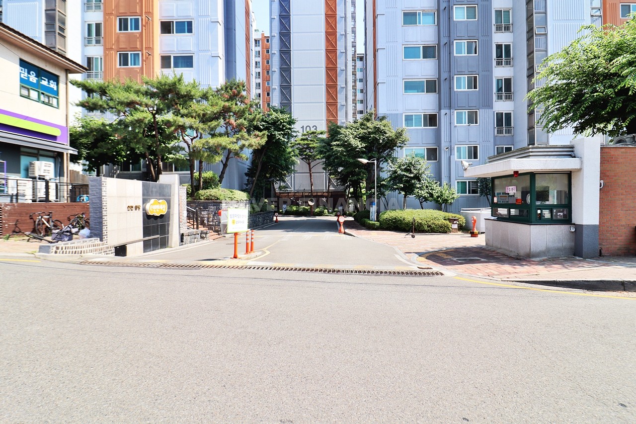 Building entrance with signage