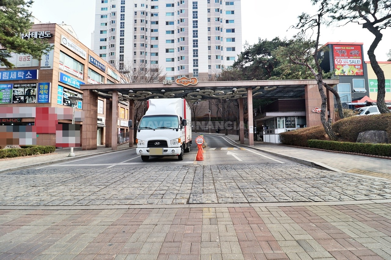 Building entrance with signage