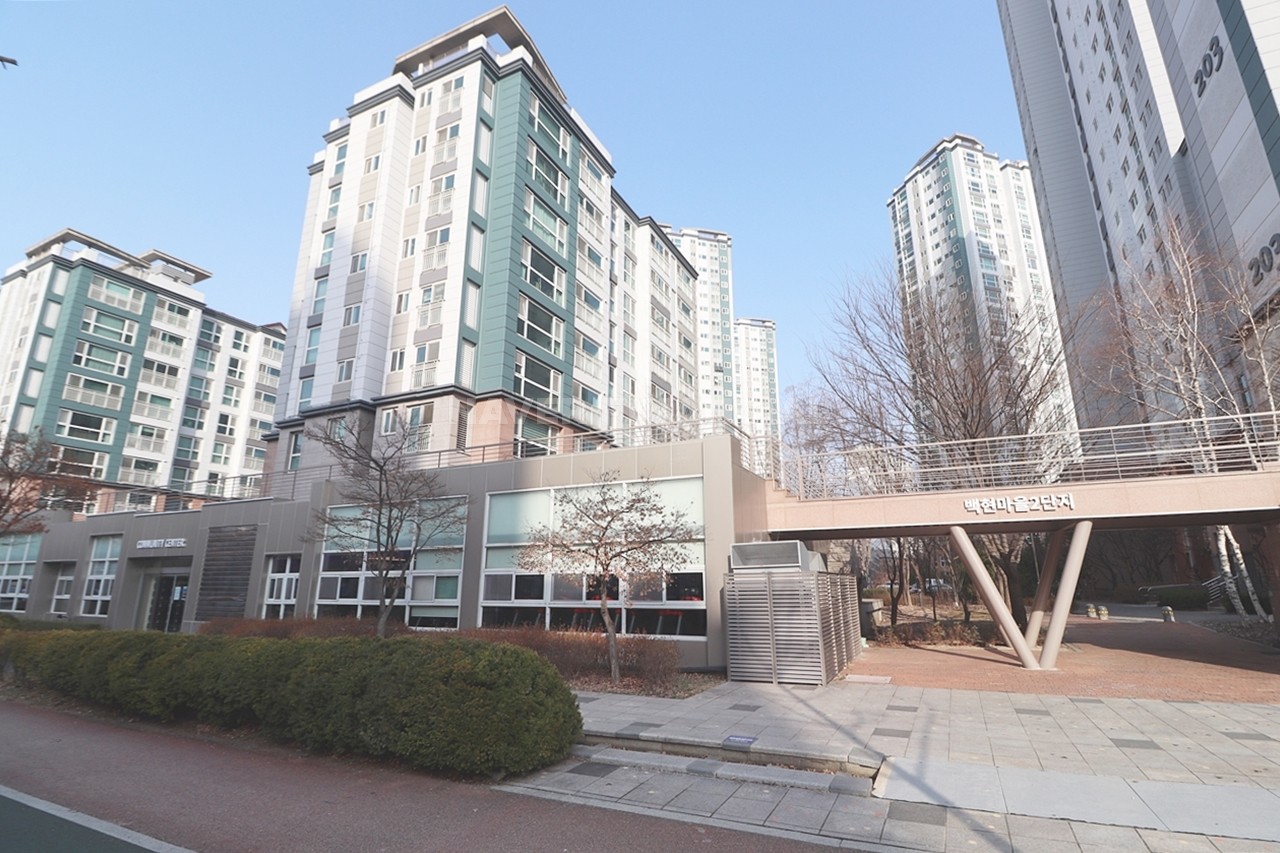 Building entrance with signage