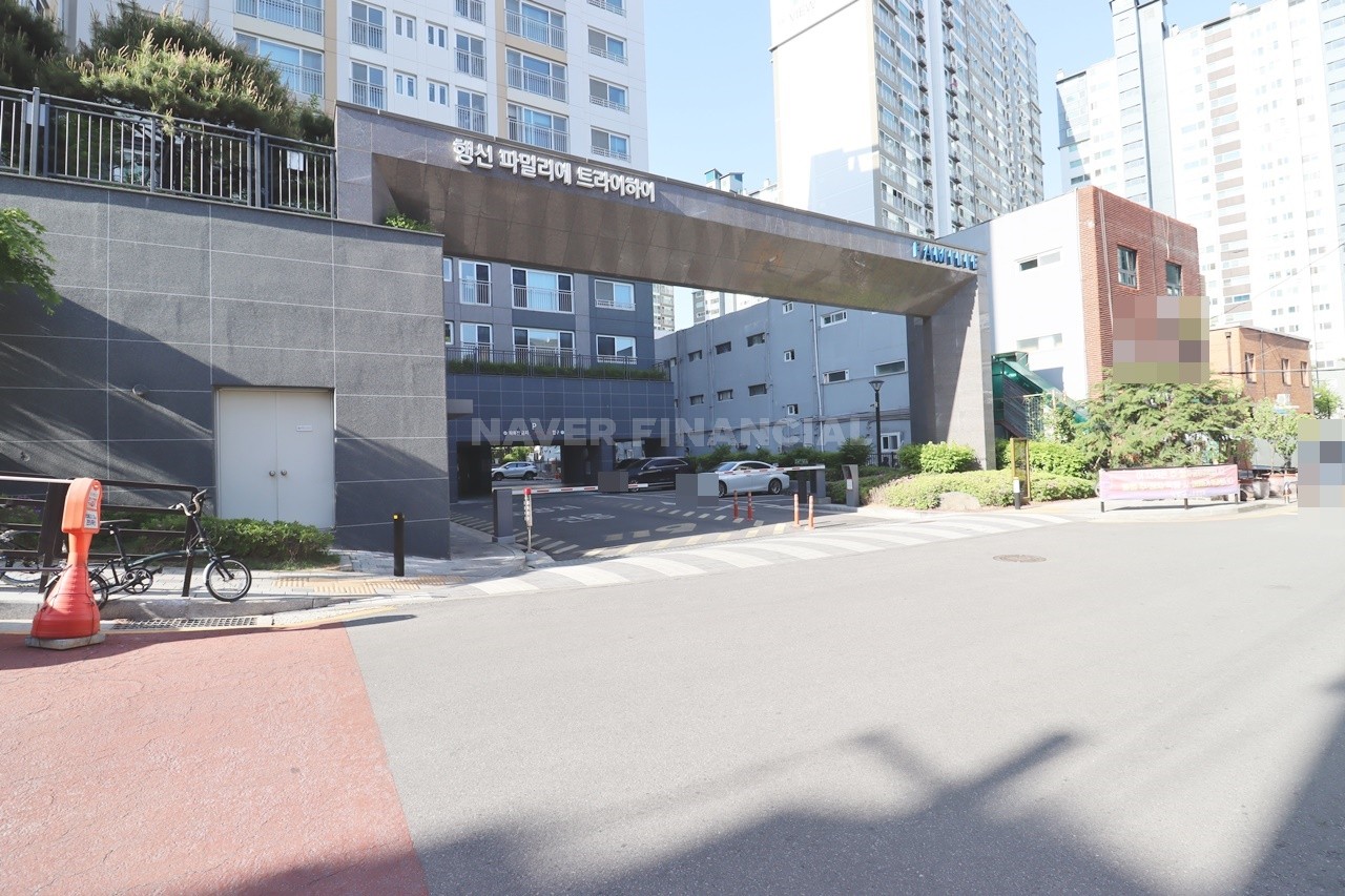 Building entrance with signage