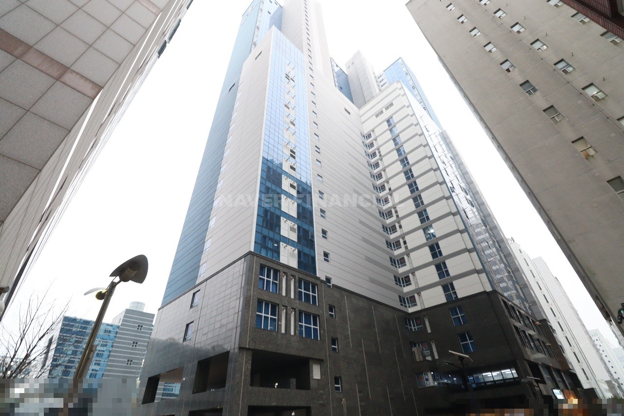 Building entrance with signage