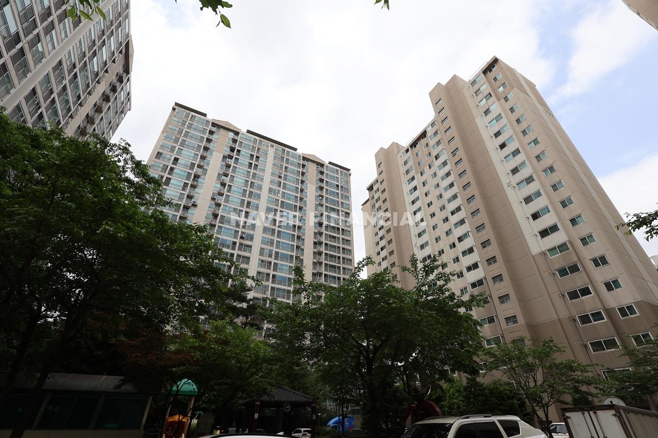 Building entrance with signage