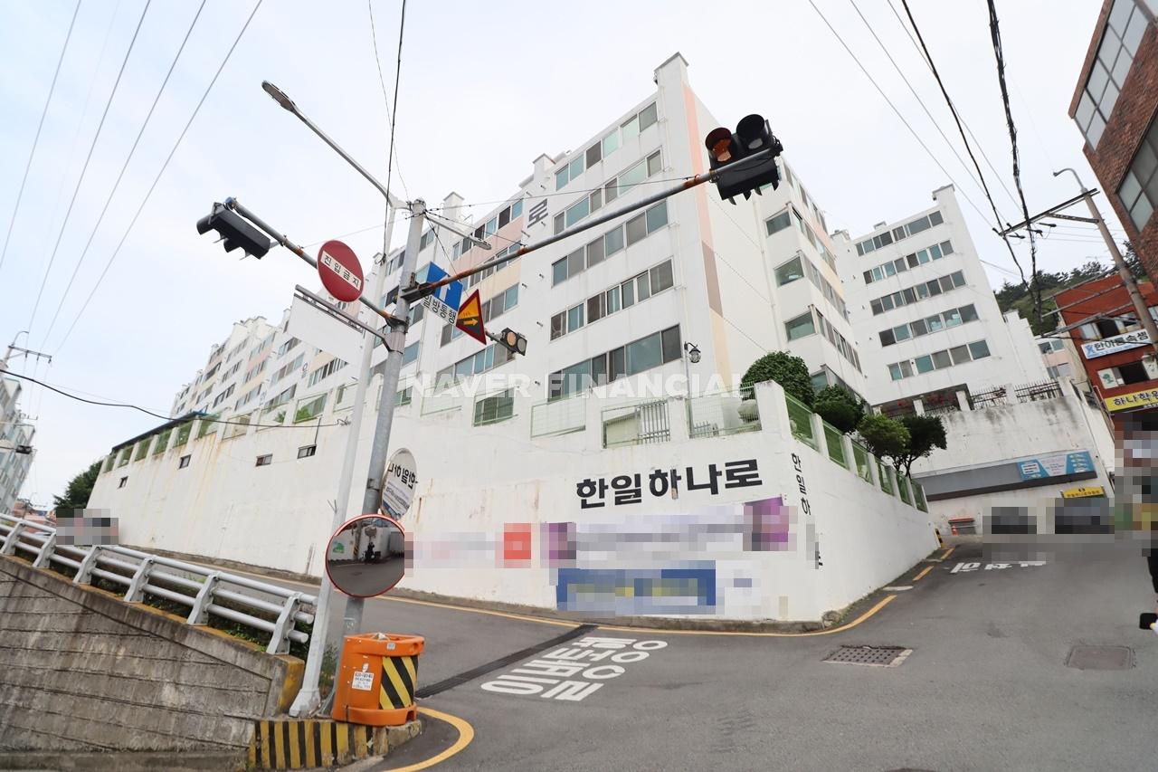 Building entrance with signage
