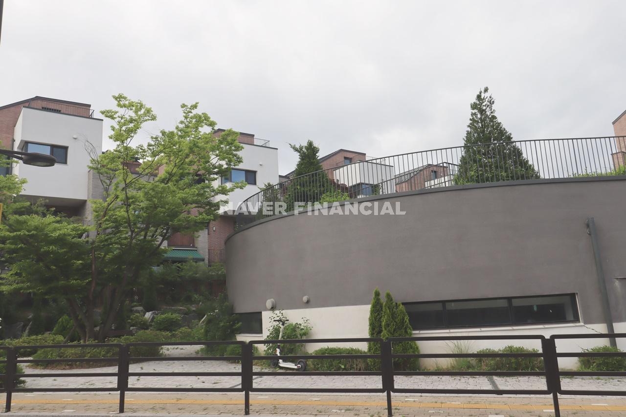 Building entrance with signage