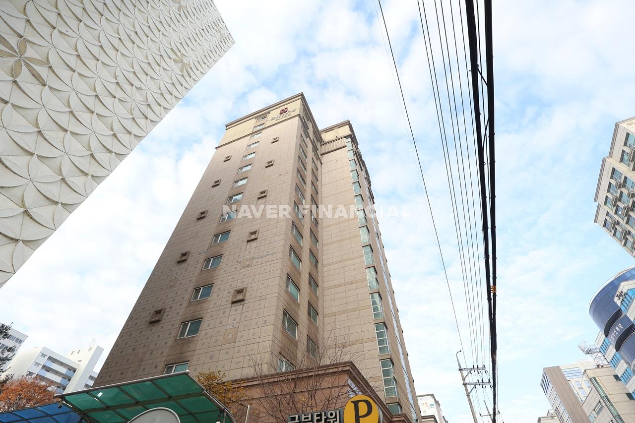 Building entrance with signage