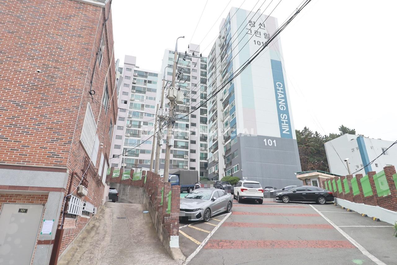 Building entrance with signage