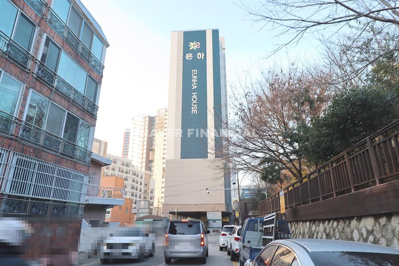 Building entrance with signage