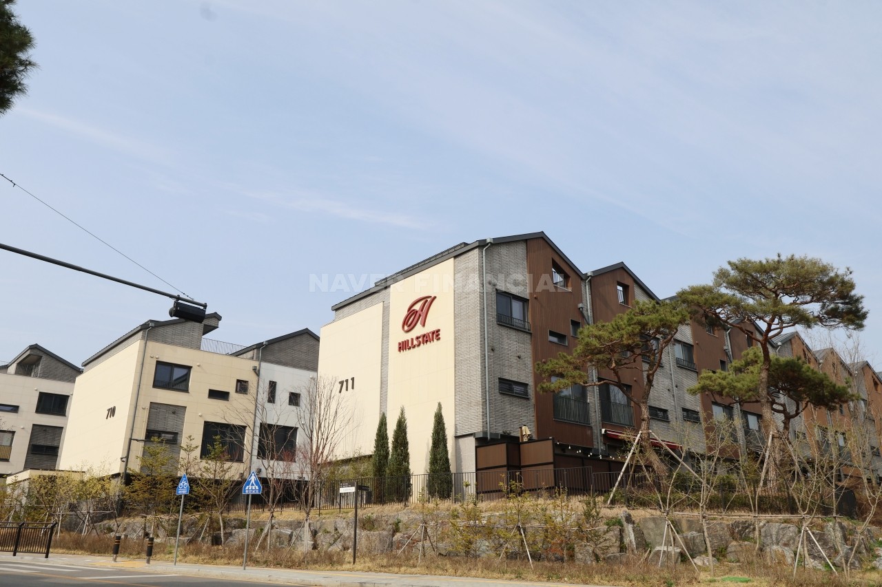 Building entrance with signage