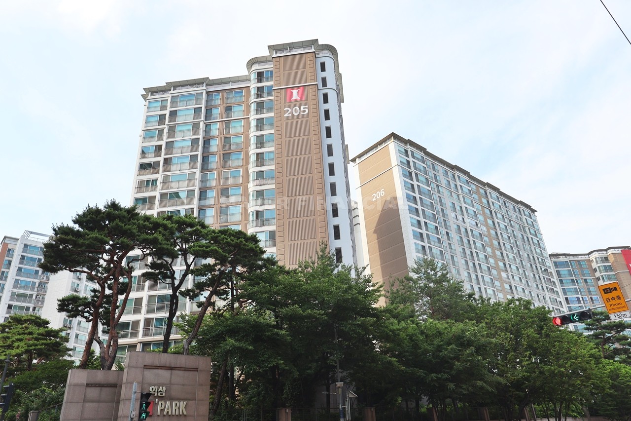 Building entrance with signage