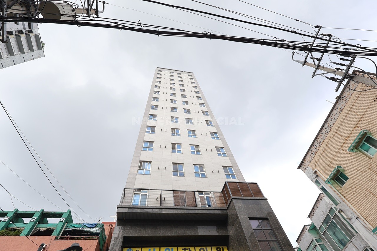 Building entrance with signage