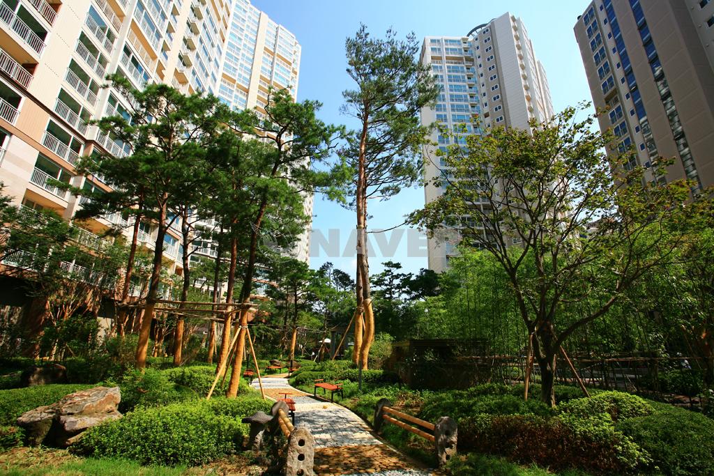 서울시 송파구 가락동 래미안파크팰리스 아파트 