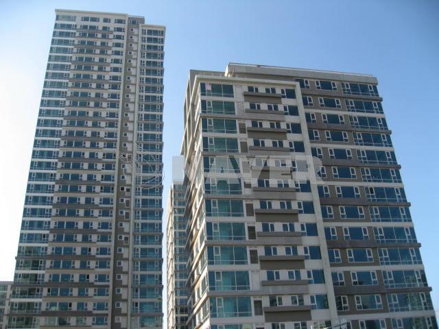 인천시 연수구 송도동 송도더샵13단지하버뷰 아파트 