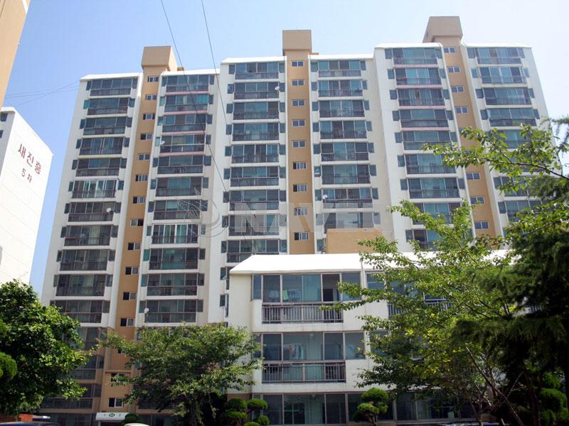 경상남도 양산시 평산동 새진흥5차 아파트 