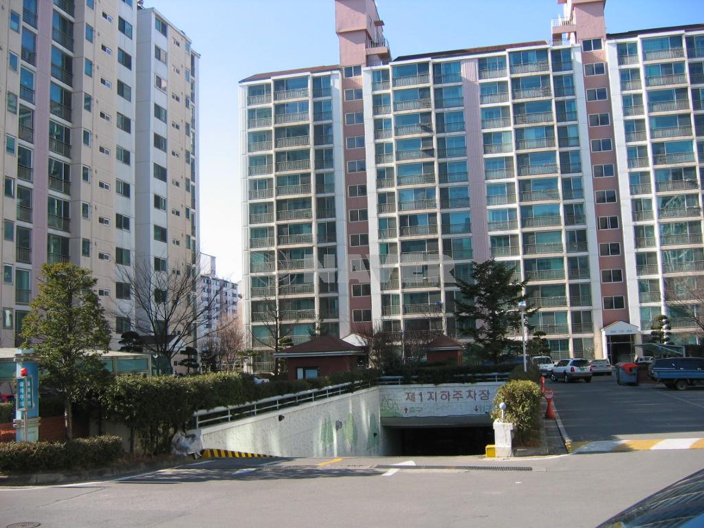 경기도 고양시 일산동구 중산동 중산7단지코오롱 아파트 