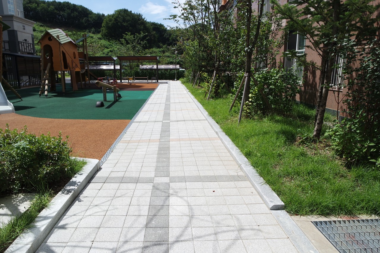 라온초등학교 이미지